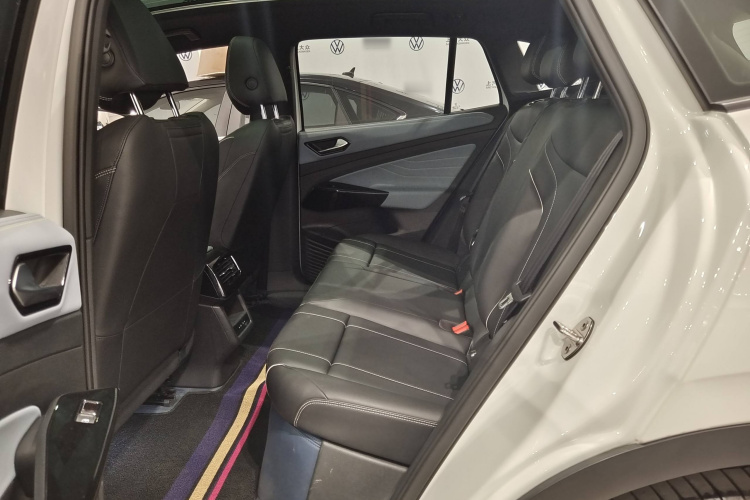 大众 ID.4 X 2024款 纯净智享版中控内饰7004