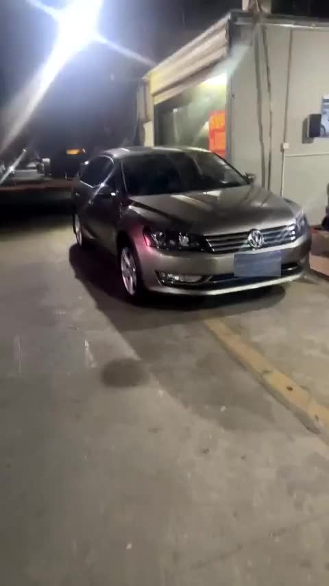 大众 帕萨特 2015款 1.8TSI DSG御尊版讲解2