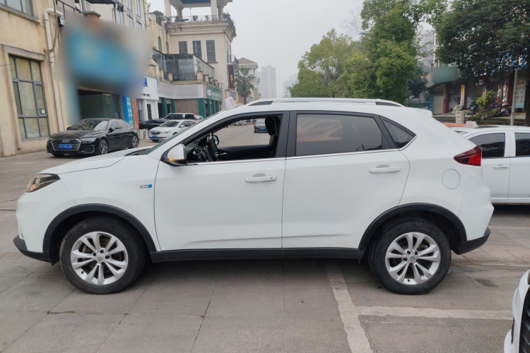 名爵 锐腾 2017款 20T 自动豪华版车身外观4