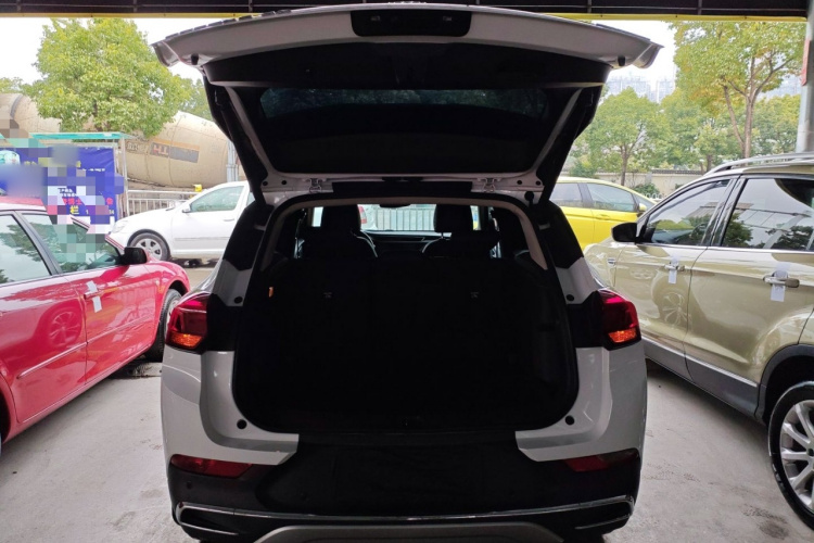 别克 昂科拉GX 2020款 20T CVT两驱豪华型机舱底盘23