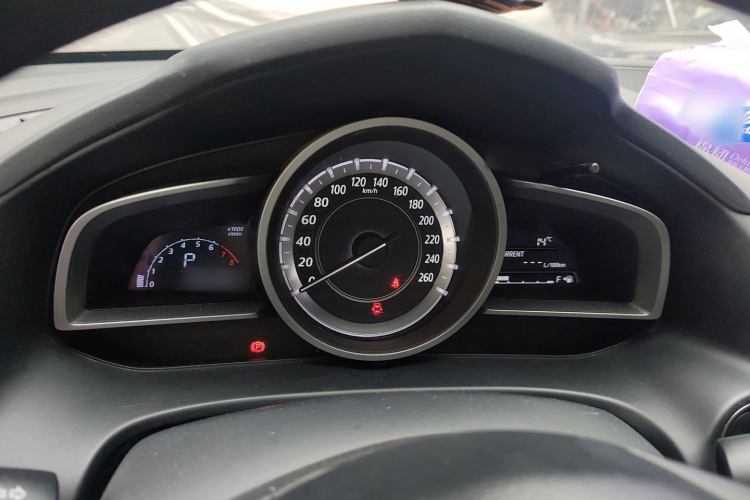 马自达CX-4 2016款 2.0L 自动两驱蓝天活力版局部细节14