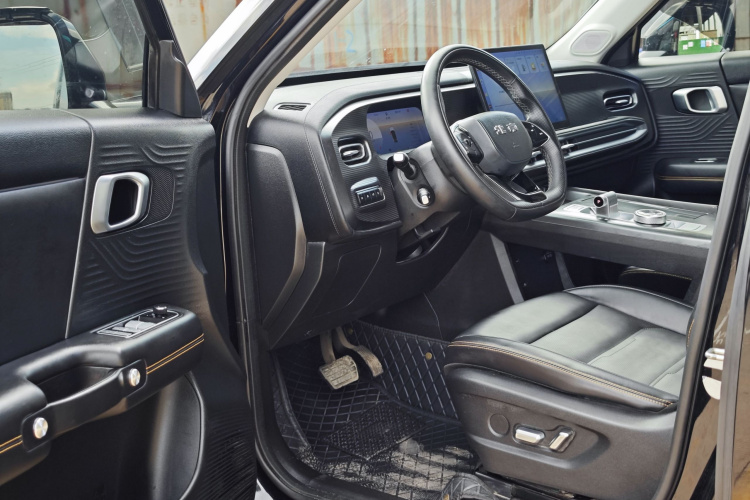 北京BJ30 2024款 1.5T 魔核电驱进阶版中控内饰7006