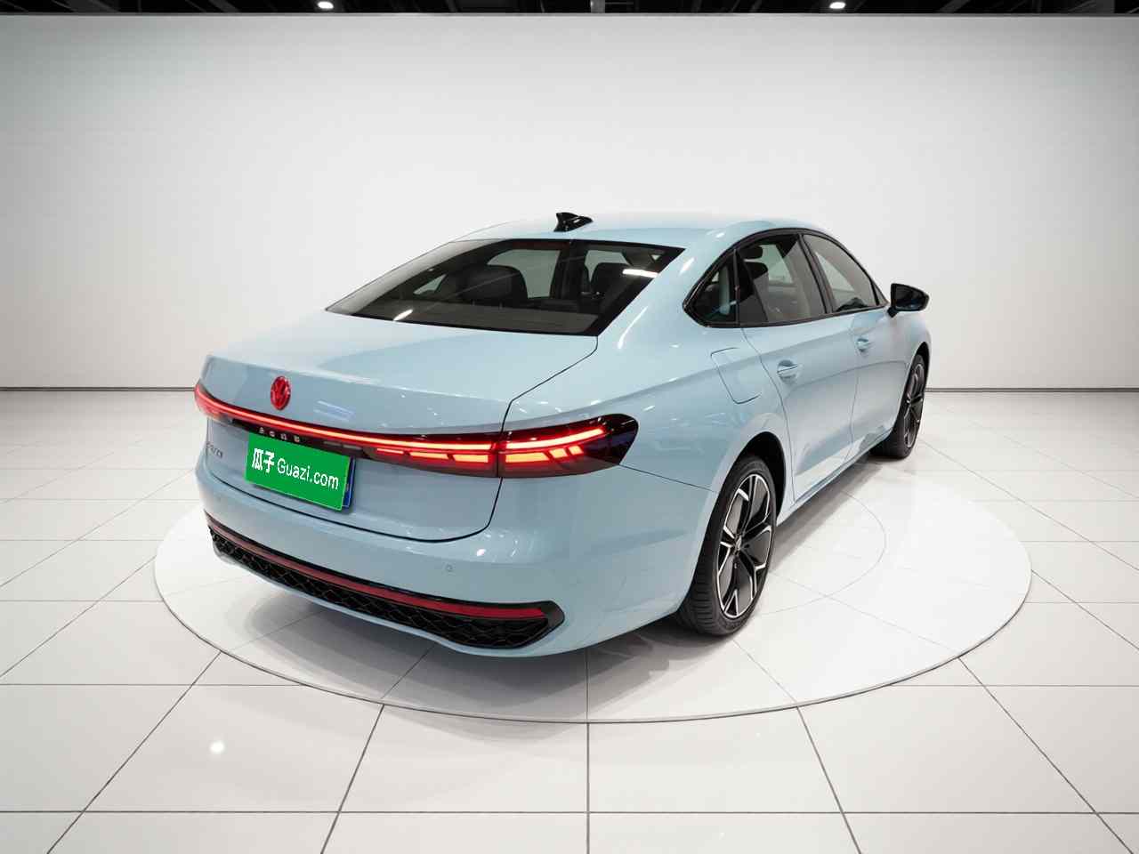 大众 帕萨特 2025款 Pro 380TSI 星空龙耀版(5)