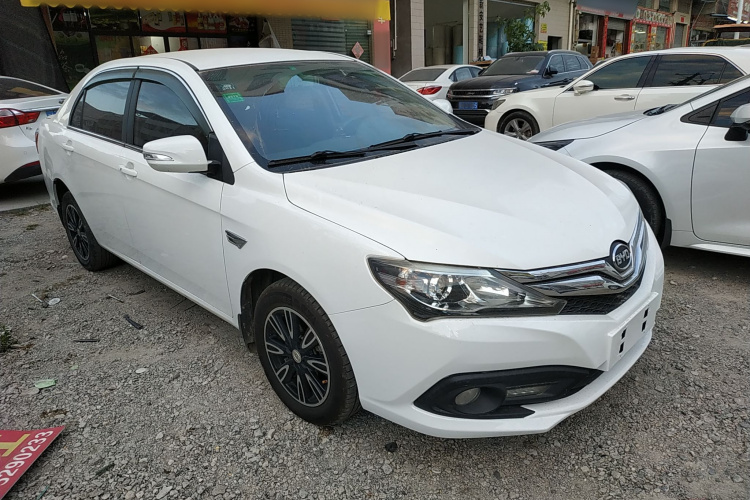 比亚迪F3 2016款 1.5L 自动豪华型车身外观3