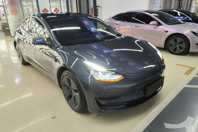 特斯拉 Model 3 2021款 标准续航后驱升级版车身外观6002