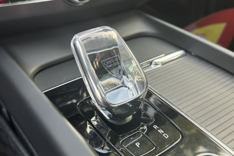 沃尔沃XC60 2024款 B5 四驱智逸豪华版中控内饰7007