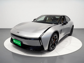 小鹏P7 2025款 750 四驱鹏翼 Ultra