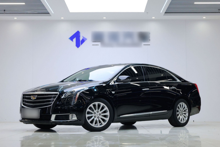 凯迪拉克XTS 2018款 28T 精英型车身外观1