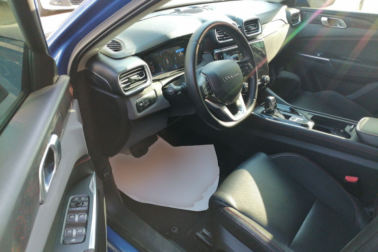 领克02 2018款 1.5T DCT两驱劲版 国V中控内饰7003