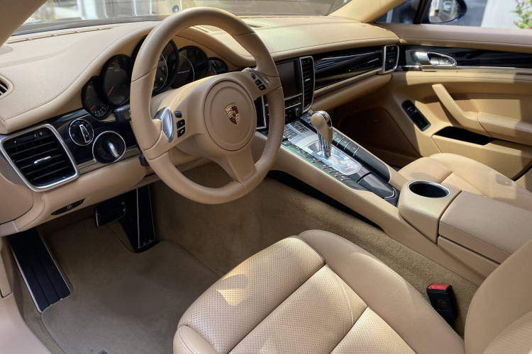 保时捷 2014款 Panamera 4 3.0T中控内饰7001