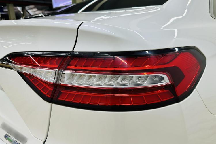 福特 金牛座 2019款 EcoBoost 245 尊享版车身外观6006