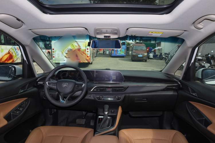 别克GL6 2021款 323T 轻混动互联豪华型中控内饰7002