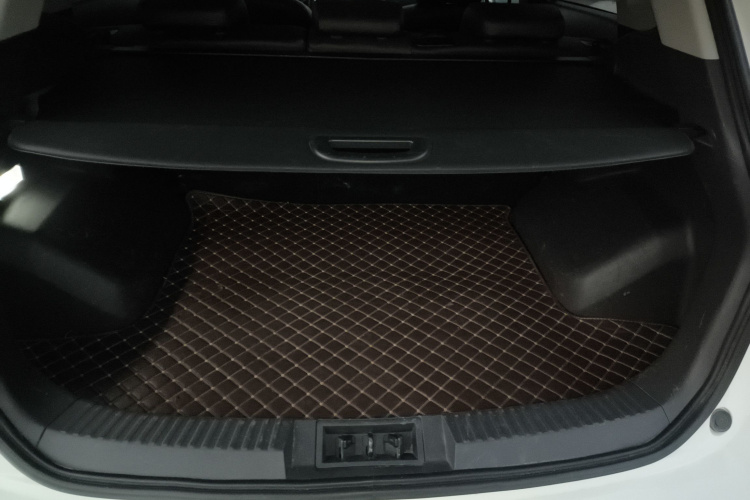 广汽传祺 传祺GS4 2017款 235T 自动两驱精英版机舱底盘23