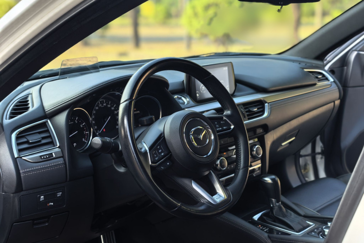 马自达 阿特兹 2018款 2.5L 蓝天尊崇版 国V中控内饰7003