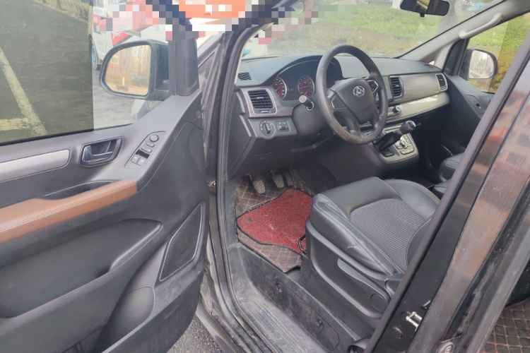 上汽大通MAXUS 大通G10 2018款 PLUS 2.4L 手动精英版中控内饰20