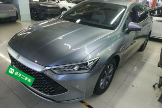 比亚迪 秦PLUS 2023款 冠军版 DM-i 55KM领先型