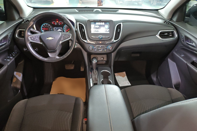 雪佛兰 探界者 2018款 535T 自动驰界版中控内饰12