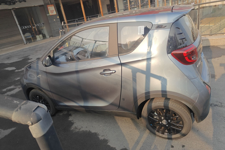 奇瑞 小蚂蚁 2024款 青春版 321km 钟爱版 29.23kWh车身外观6003