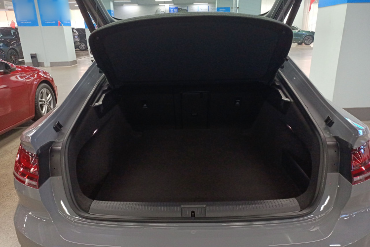 一汽-大众CC 2024款 380TSI 夺目版机舱底盘23