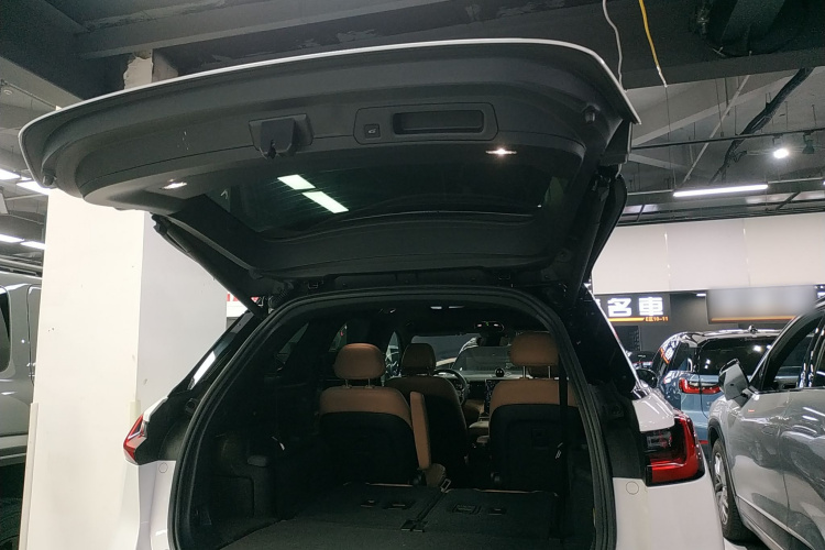 蔚来ES8 2020款 450KM 六座版局部细节23