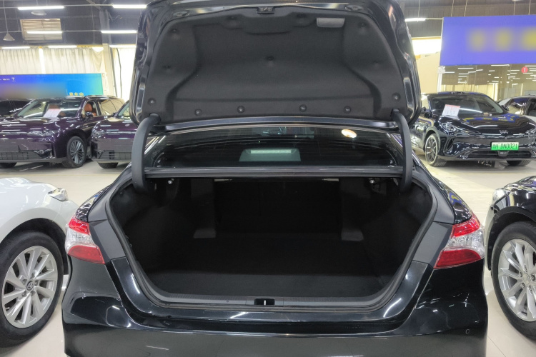 丰田 凯美瑞 2021款 2.0G 豪华版局部细节23