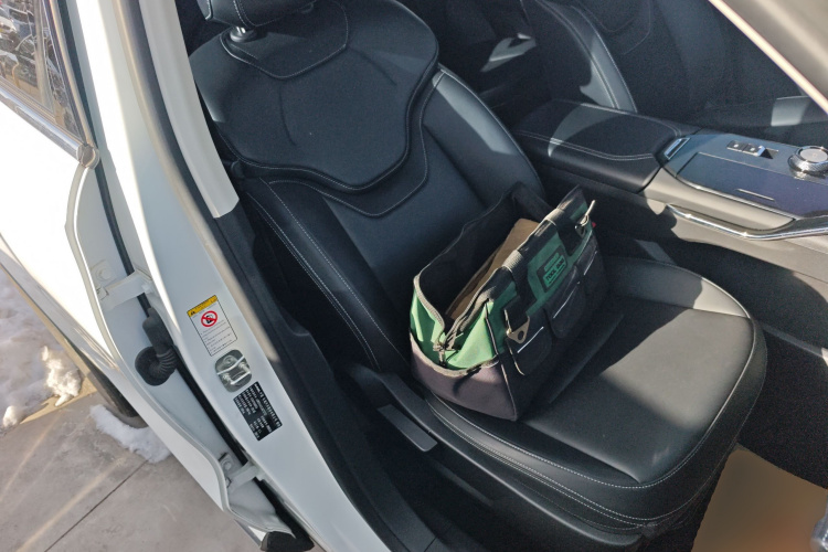 哈弗H6 2021款 第三代 1.5T 自动两驱Max局部细节41