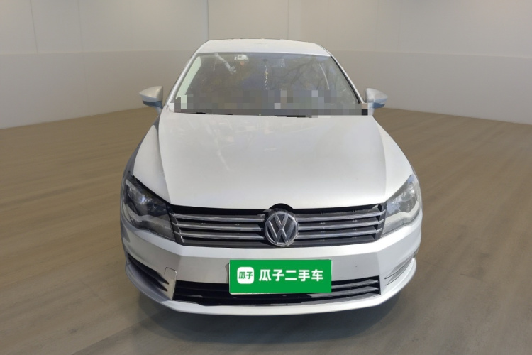 大众 宝来 2014款 1.6L 自动时尚型车身外观2