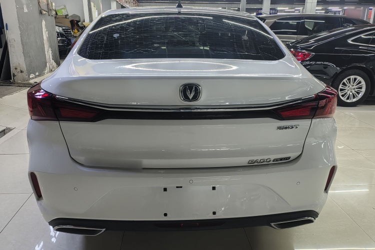 长安 逸动 2020款 PLUS 蓝鲸NE 1.4T GDI DCT旗舰型车身外观6005