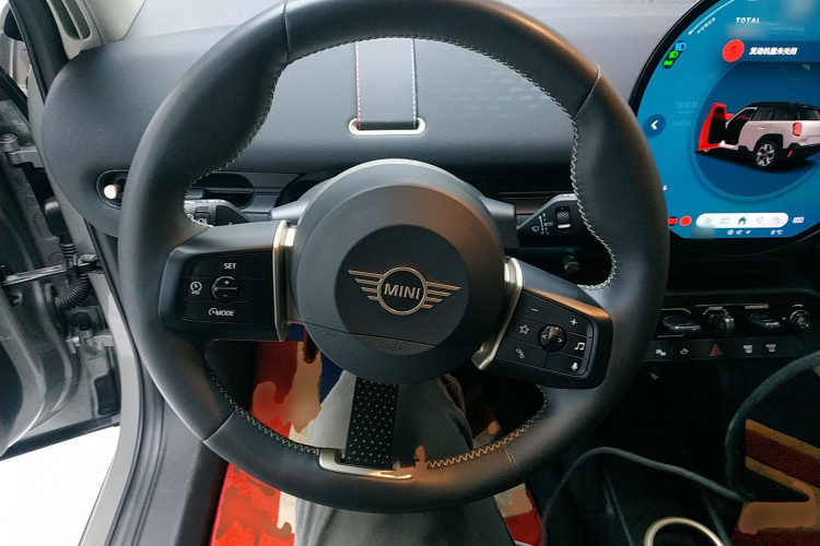 电动MINI ACEMAN 2024款 E 经典派中控内饰13