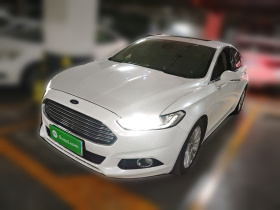 福特 蒙迪欧 2013款 2.0L GTDi200豪华型