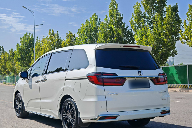 本田 奥德赛 2022款 2.0L e:HEV 锐·耀享版车身外观6005