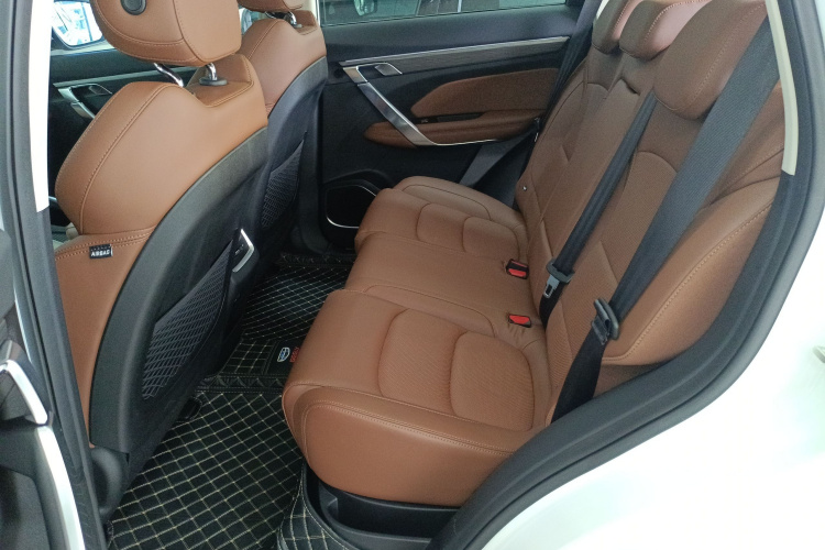 吉利汽车 博越 2020款 1.8TD DCT智领PRO中控内饰21