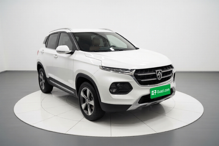 宝骏510 2017款 1.5L 自动时尚型车身外观3