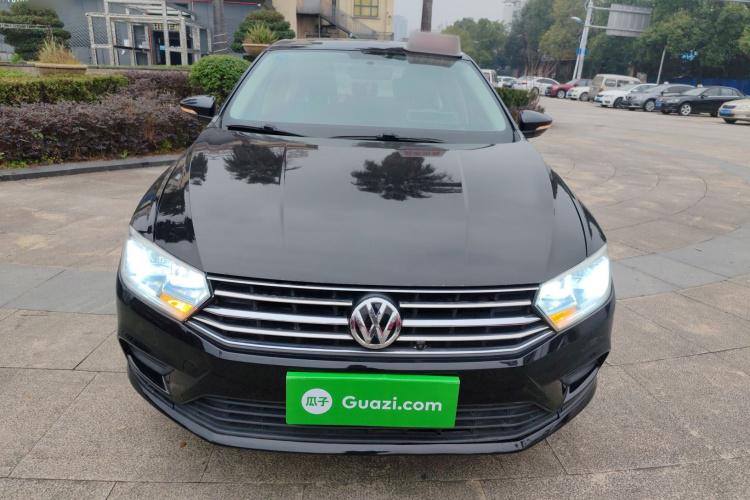 大众 宝来 2016款 1.6L 手动时尚型车身外观2