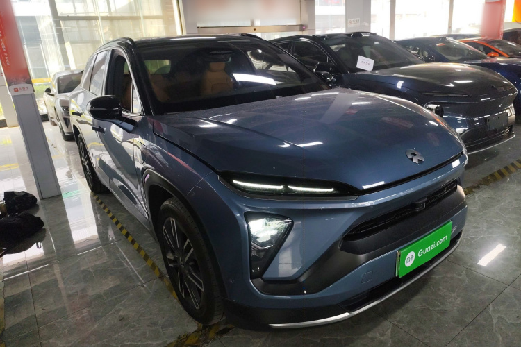 蔚来ES6 2020款 600KM 运动版车身外观3