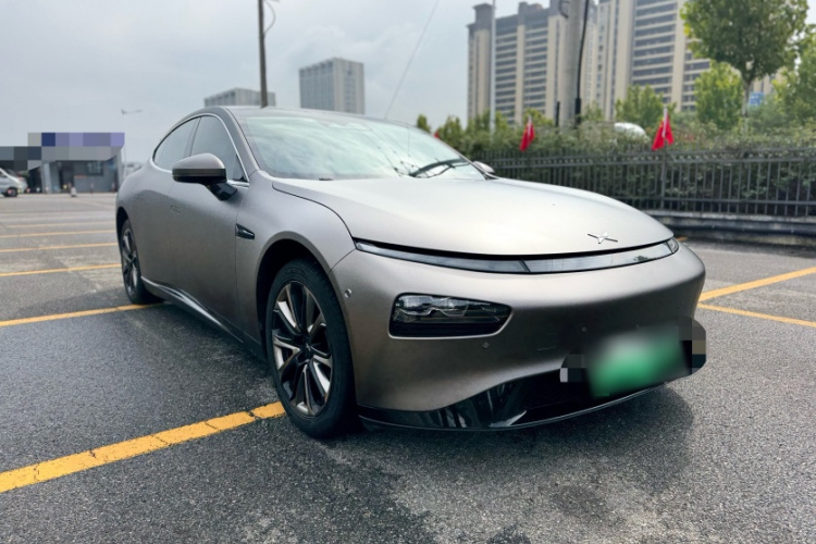 小鹏P7 2022款 480E+车身外观6007