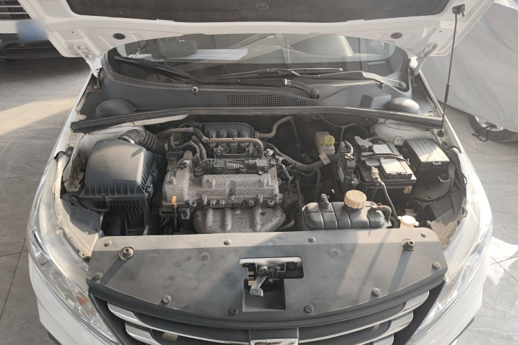 宝骏310 2016款 1.2L 手动豪华型局部细节24