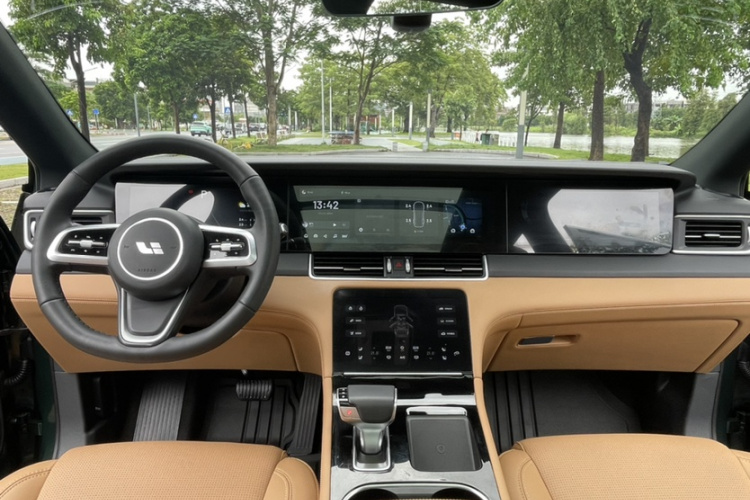 理想汽车 理想ONE 2021款 增程6座版中控内饰7005