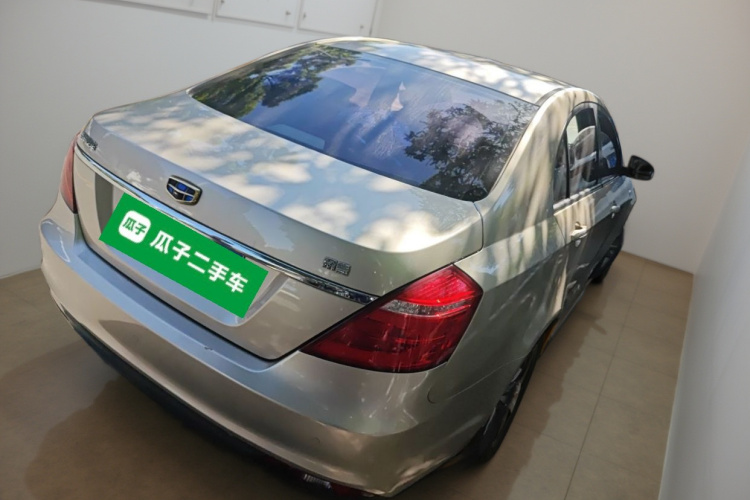 吉利汽车 帝豪 2017款 三厢百万款 1.5L 手动向上版车身外观7