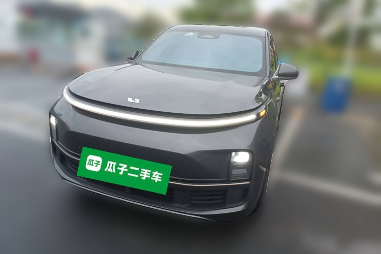 理想汽车 理想L8 2023款 Pro车身外观1