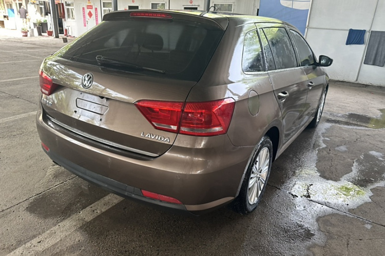 大众 朗行 2013款 1.6L 自动舒适型车身外观6005