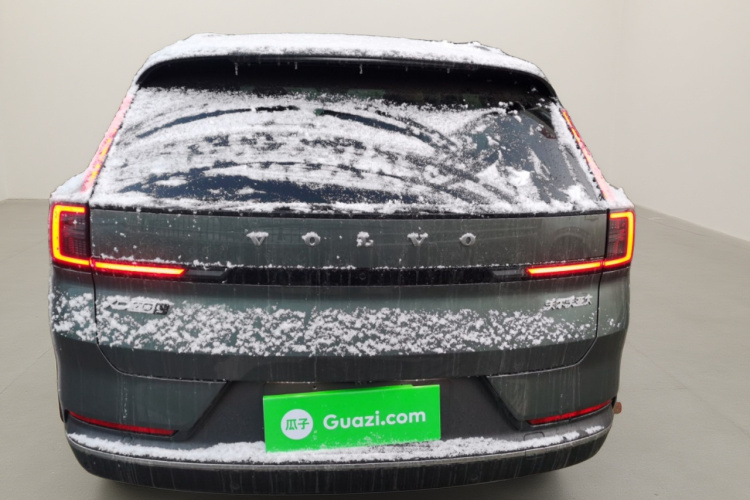 沃尔沃XC70插电式混动 2026款 四驱超长续航Core车身外观6