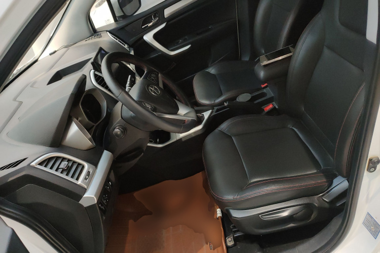 江汽集团 瑞风S3 2016款 1.5L 手动豪华智能型中控内饰19