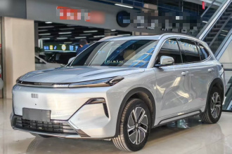 吉利银河 银河星舰7 EM-i 2025款 120km 探索+版