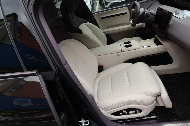 阿维塔06 2025款 Max增程版局部细节41