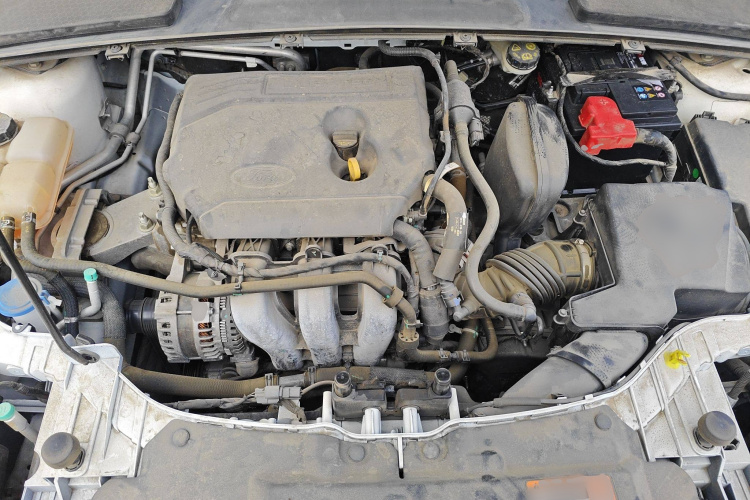 福特 福睿斯 2021款 1.5L 自动钻石版局部细节24