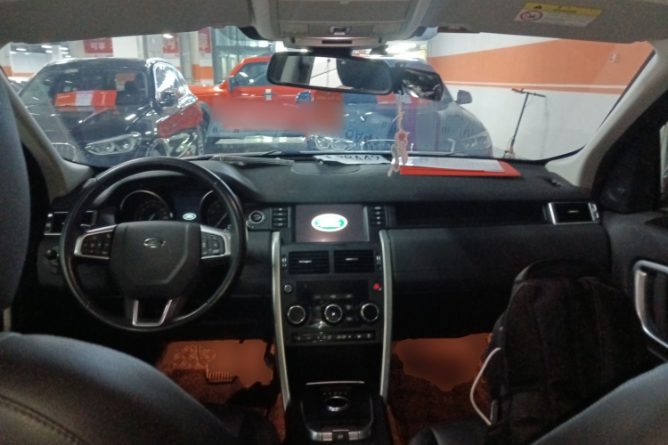 路虎 发现神行 2019款 240PS SE版 国VI中控内饰12