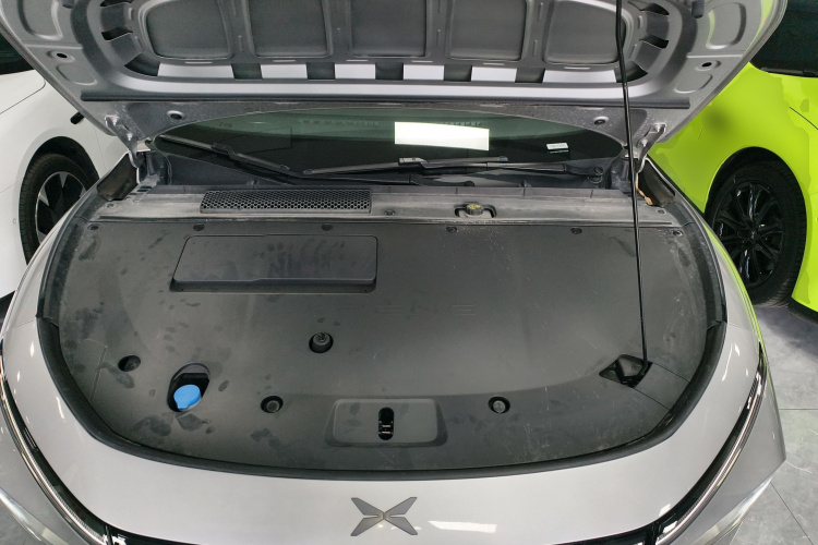 小鹏P7+ 2024款 长续航 Max机舱底盘24