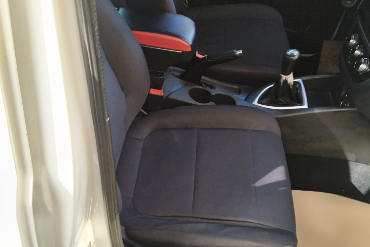 长安凯程 2019款 1.5L欧诺S标准型国VI JL473QG局部细节41