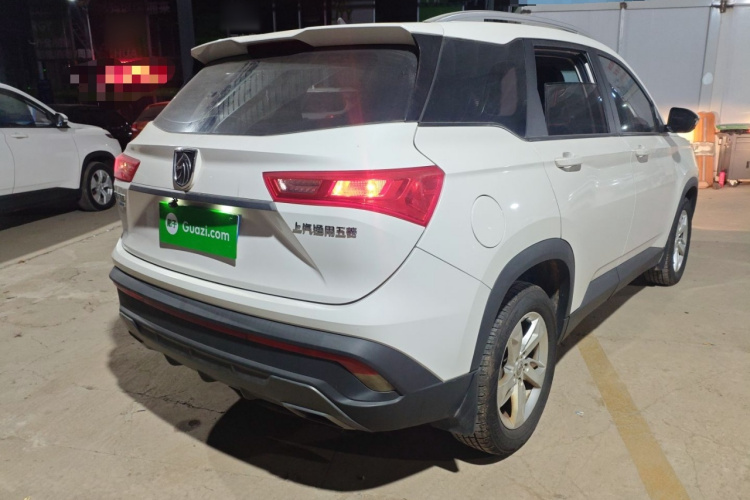 宝骏530 2019款 1.5T CVT精英型 国V车身外观6005